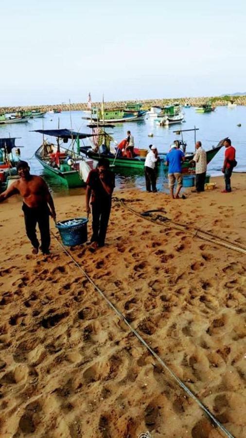Fishing Village Marang Terengganu Extérieur photo